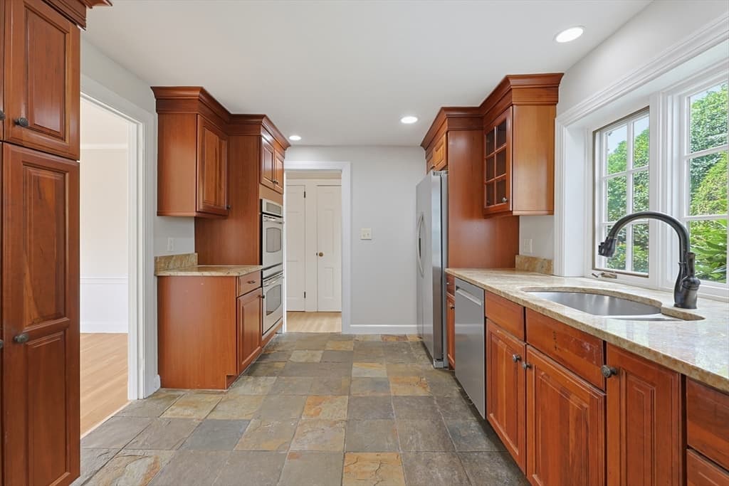 57 Bullard St, Norwood MA 02062 photo 15