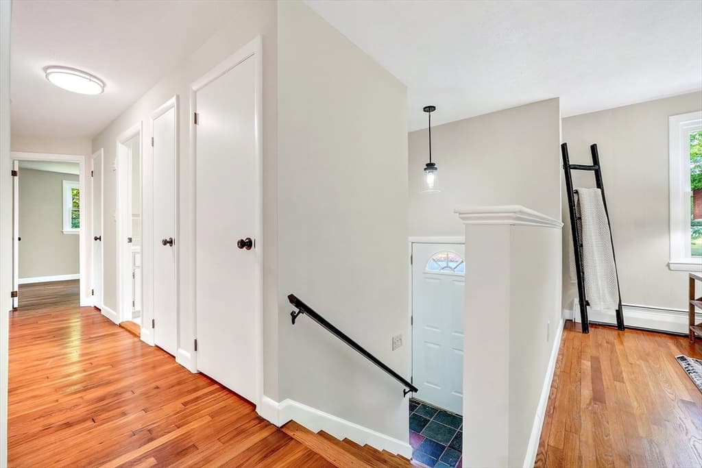 11 Appletree Lane, Bedford MA 01730 photo 17