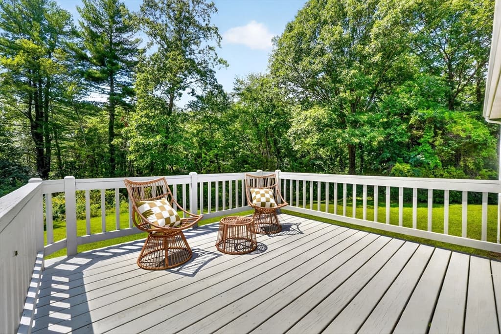 11 Appletree Lane, Bedford MA 01730 photo 26