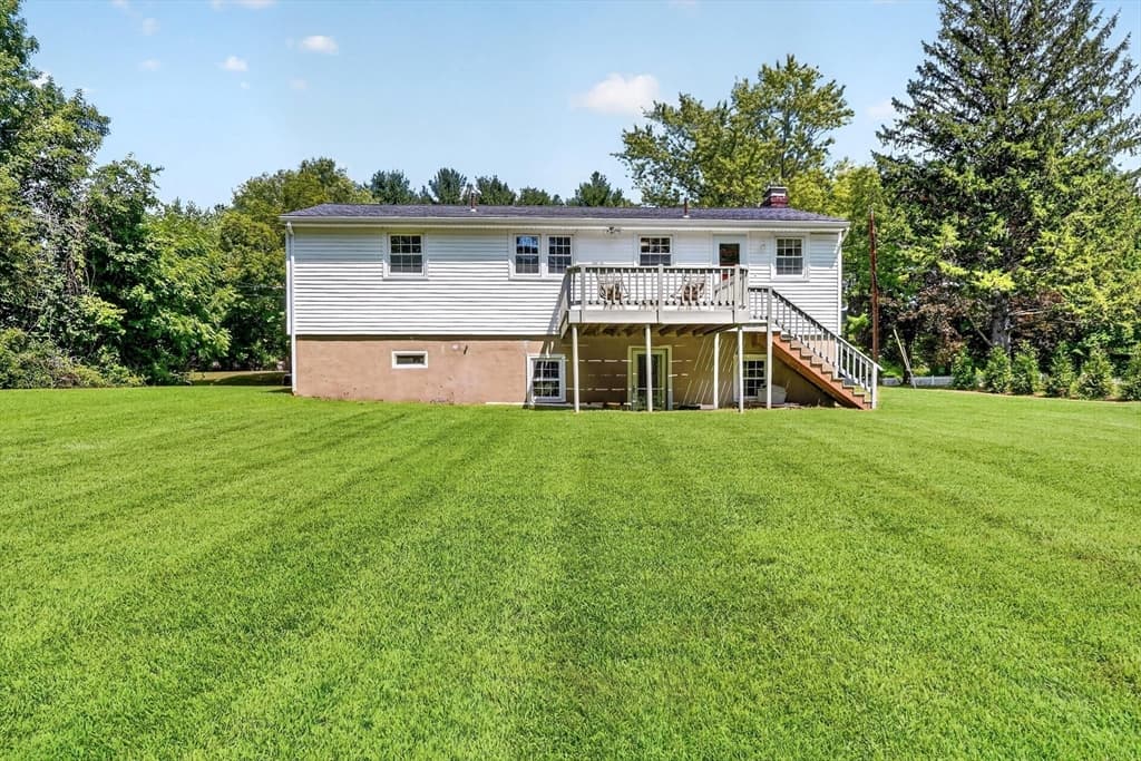 11 Appletree Lane, Bedford MA 01730 photo 33