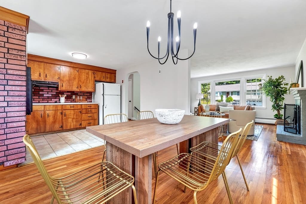 11 Appletree Lane, Bedford MA 01730 photo 8