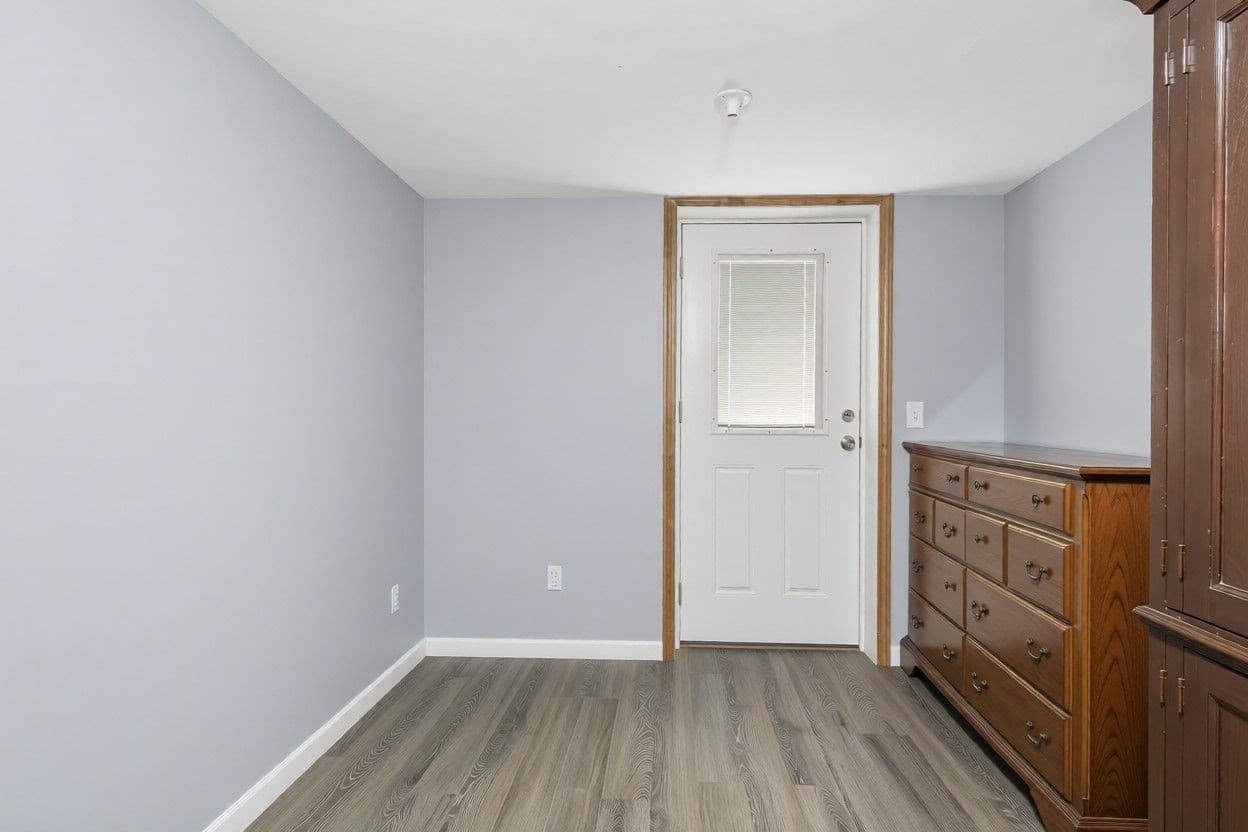 Single Family Residence at 29 Cedar Hill Ter, Swampscott MA 01907, Swampscott, photo 16 of 33