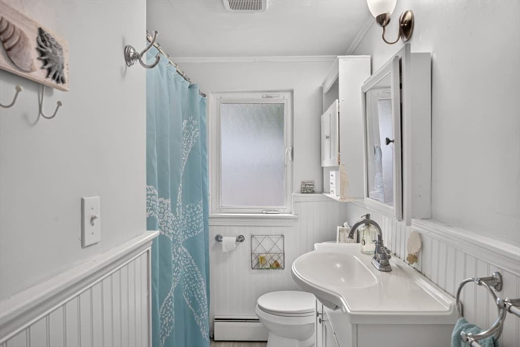 203 Monomoscoy Rd, Mashpee MA 02649 photo 11
