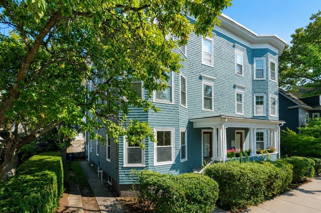 503 Huron Avenue # 4, Cambridge MA 02138