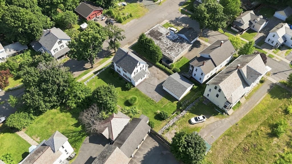 11 Newton Street, Montague MA 01349 photo 32
