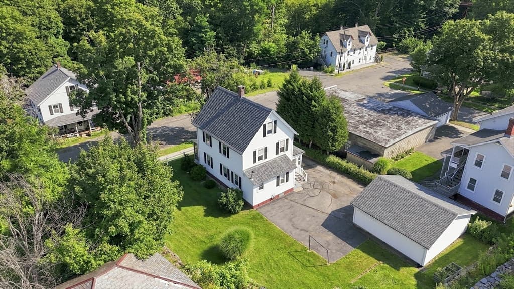 11 Newton Street, Montague MA 01349 photo 31