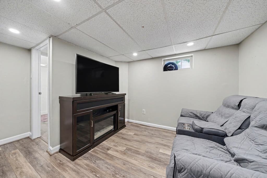 78 Doris Dr, Abington MA 02351 photo 17