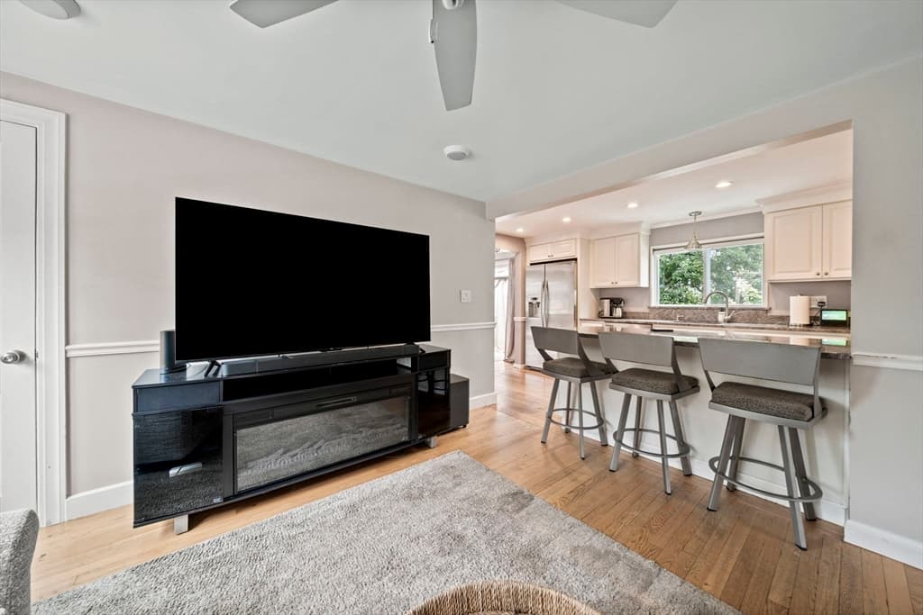 78 Doris Dr, Abington MA 02351 photo 10