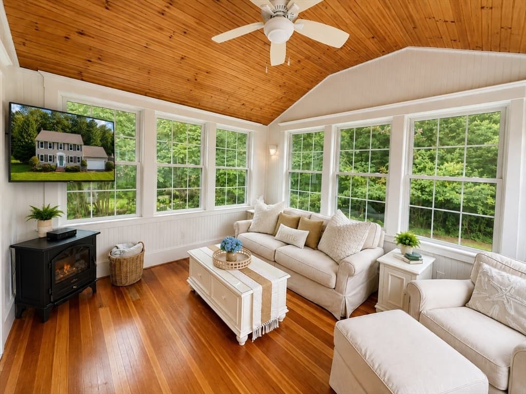 239 Presidential Dr, Abington MA 02351 photo 8