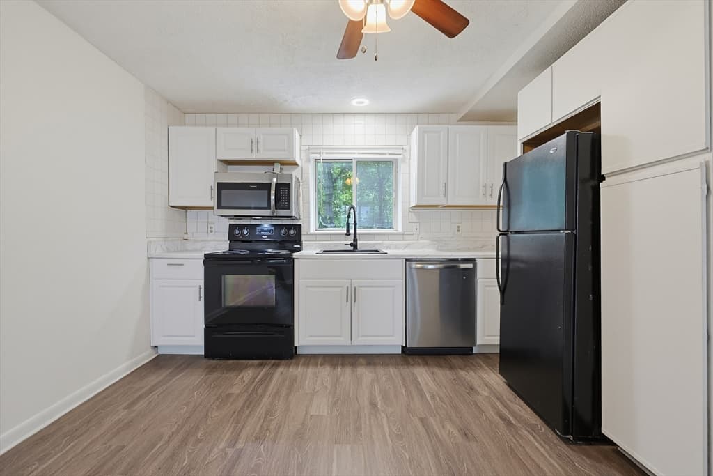 5455 N Main St # 11A, Fall River MA 02720 photo 16