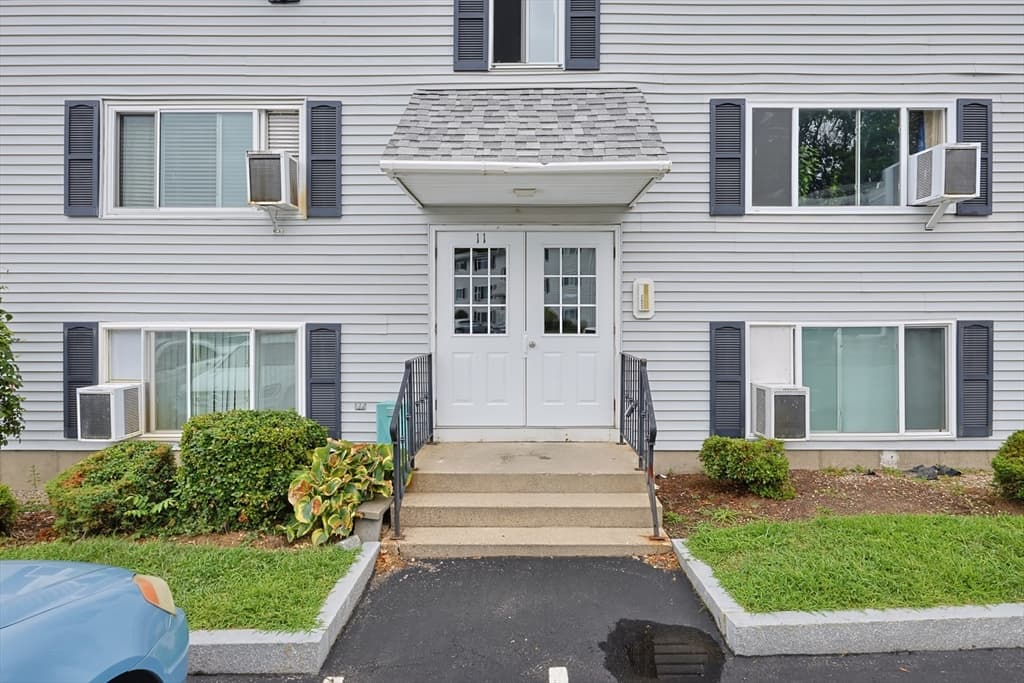 5455 N Main St # 11A, Fall River MA 02720 photo 3