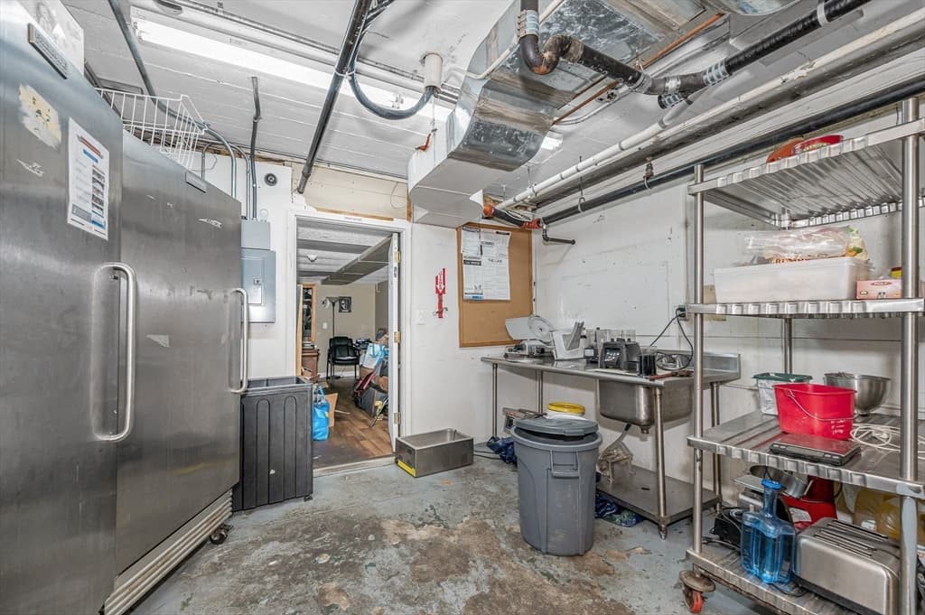 197 Market St, Lowell MA 01852 photo 20