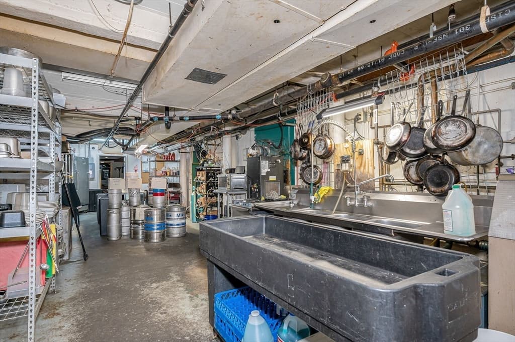 197 Market St, Lowell MA 01852 photo 14