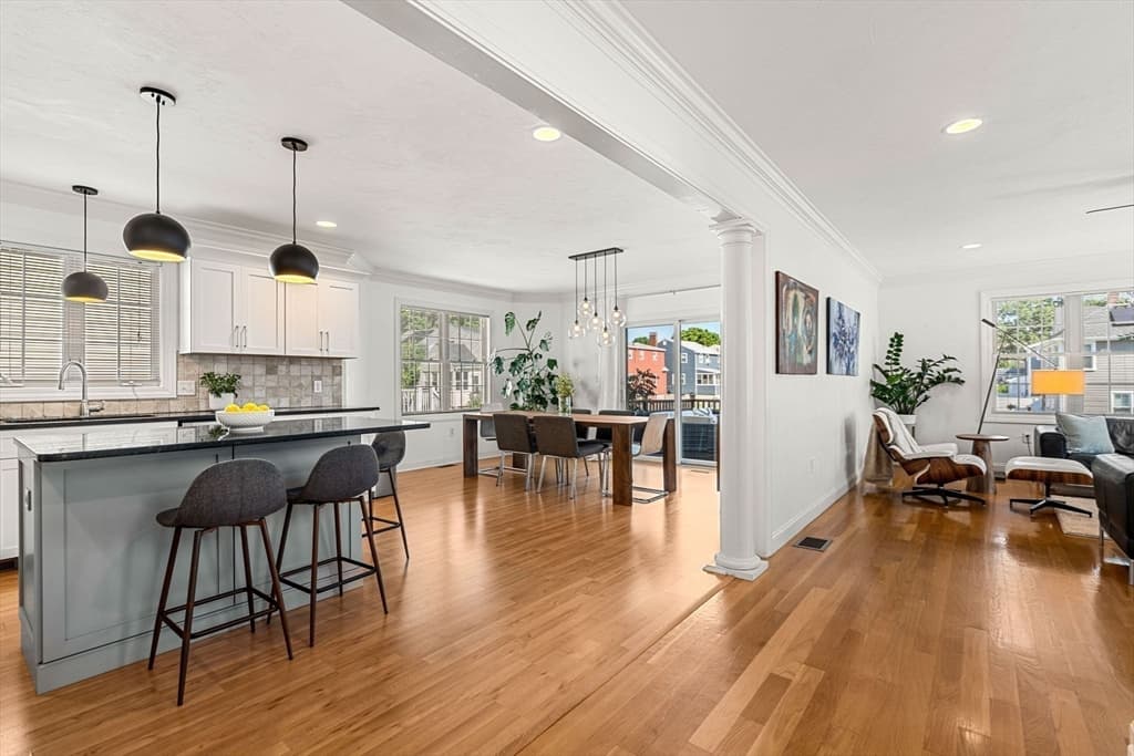 27 Hillock St, Boston MA 02131 photo 13
