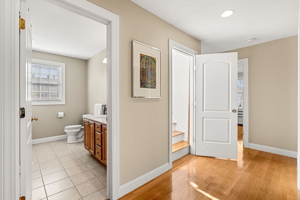 27 Hillock St, Boston MA 02131 photo 24