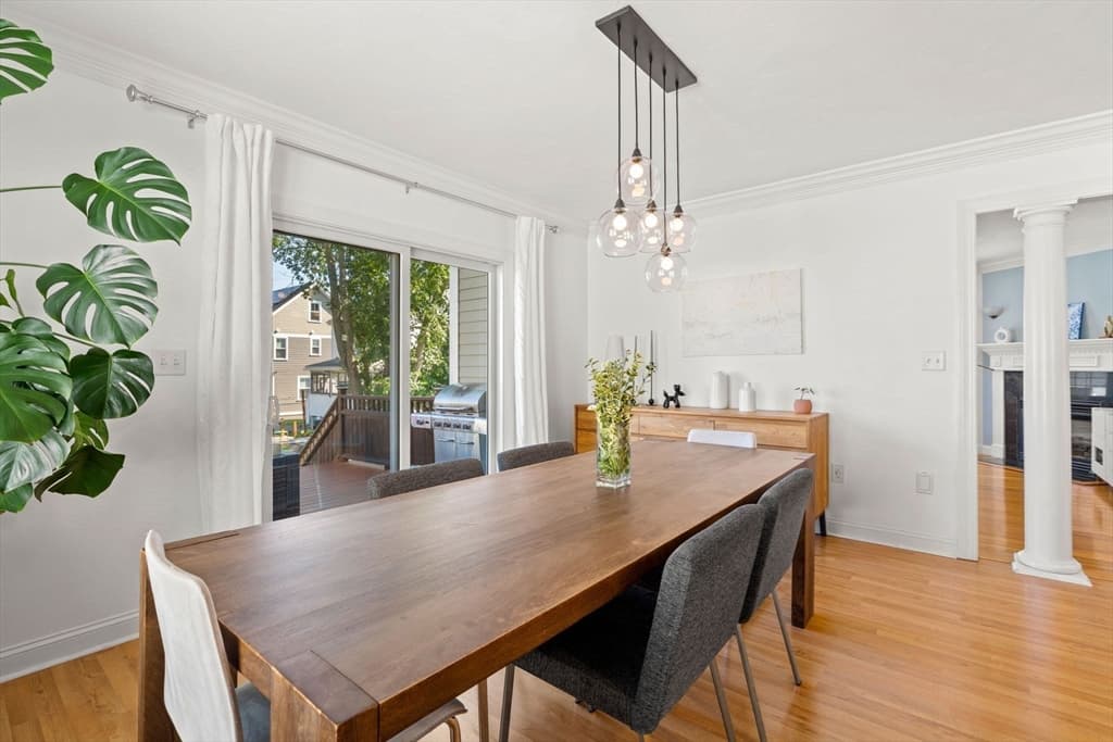 27 Hillock St, Boston MA 02131 photo 11