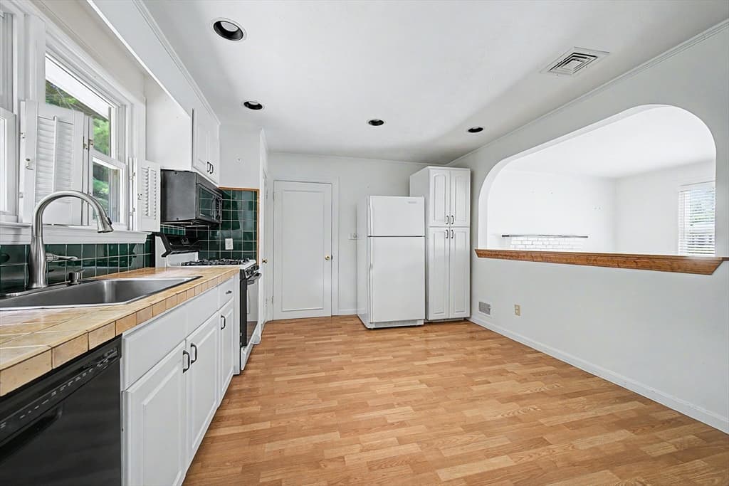 57 Gleason St., Framingham MA 01701 photo 11