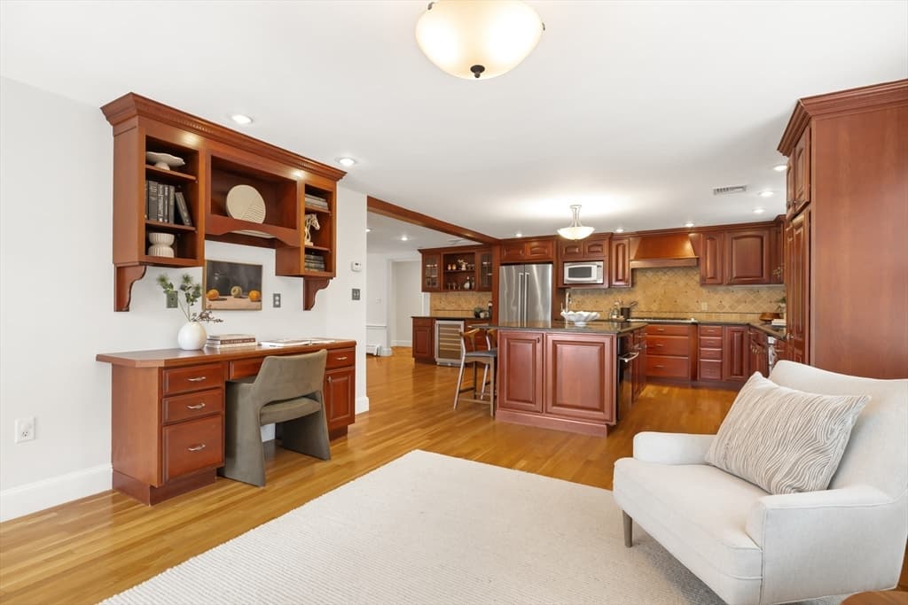 57 Douglas Rd, Needham MA 02492 photo 9