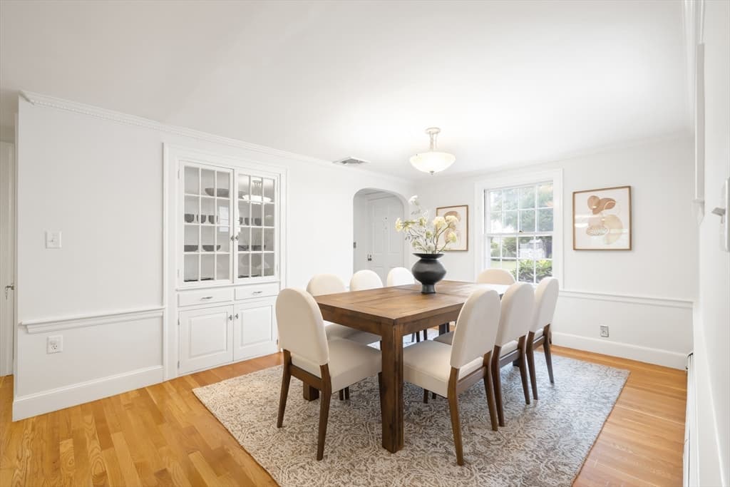57 Douglas Rd, Needham MA 02492 photo 10