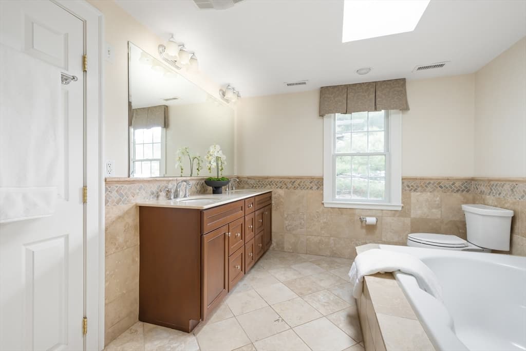 57 Douglas Rd, Needham MA 02492 photo 19