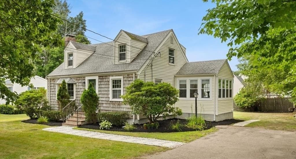247 Union Street, Norwood MA 02062