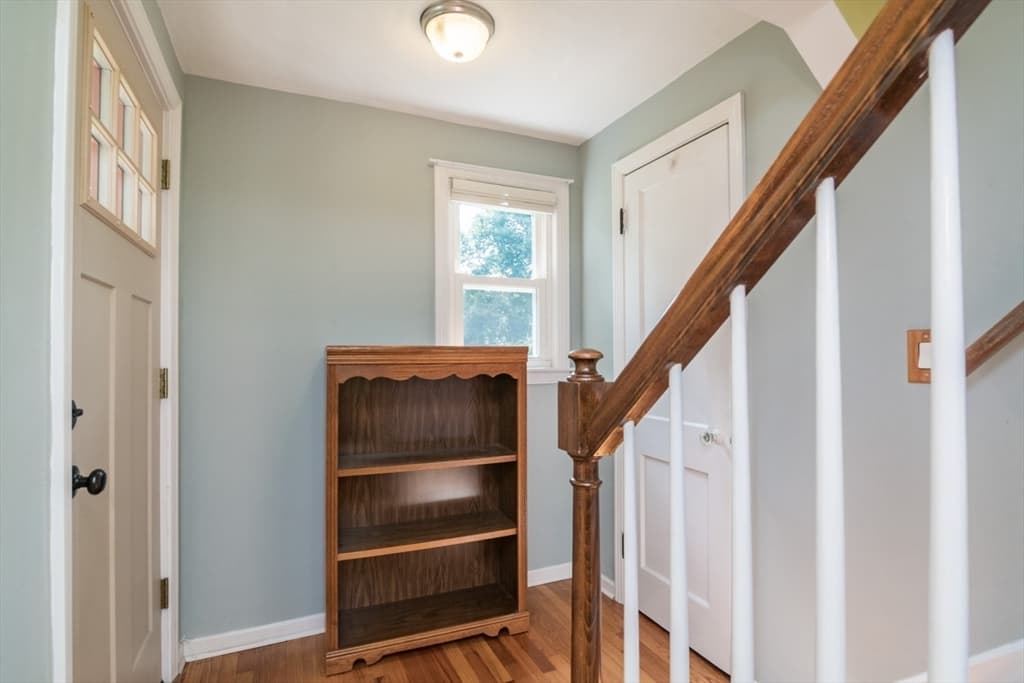 202 Jackson St, Northampton MA 01060 photo 5