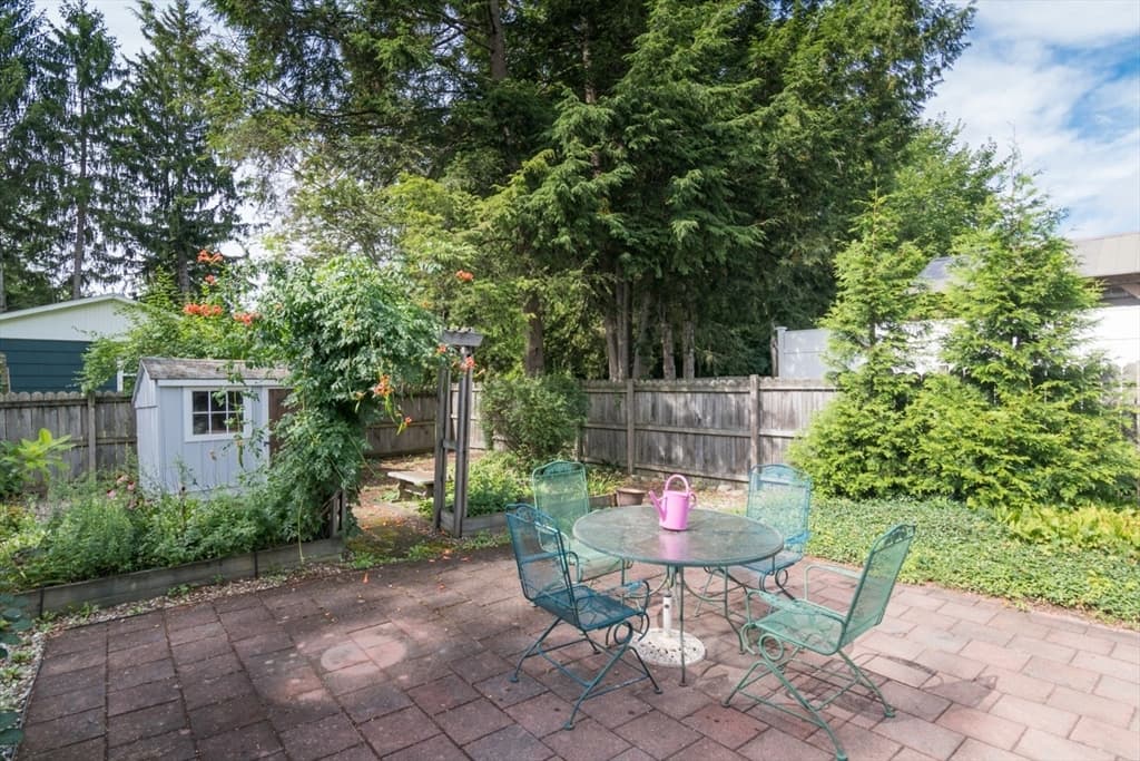 202 Jackson St, Northampton MA 01060 photo 24