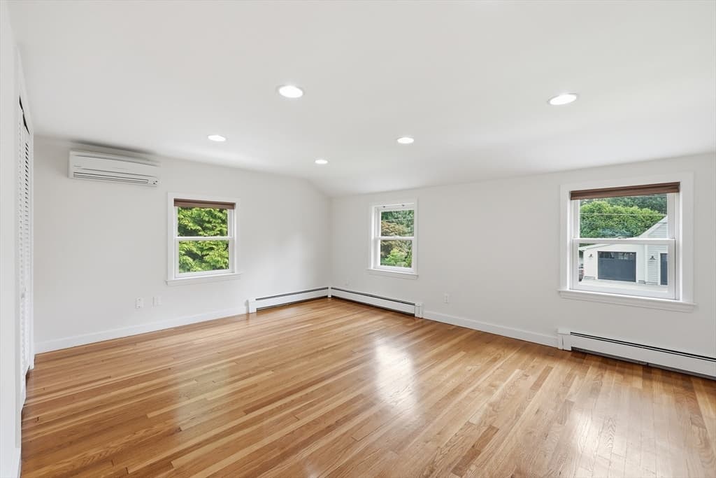 8 Wilson St, Wellesley MA 02482 photo 22