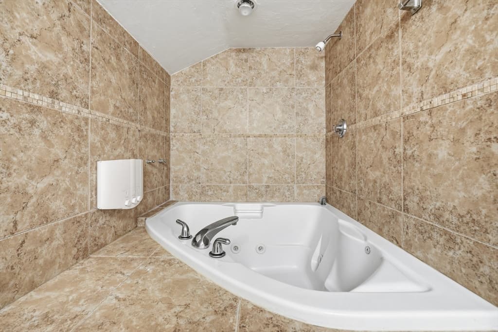 8 Wilson St, Wellesley MA 02482 photo 30