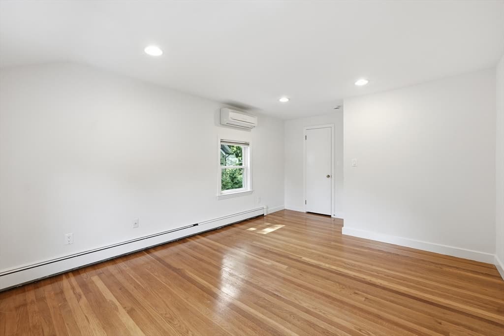 8 Wilson St, Wellesley MA 02482 photo 29
