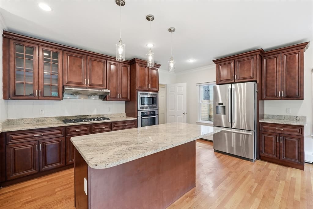 8 Wilson St, Wellesley MA 02482 photo 8