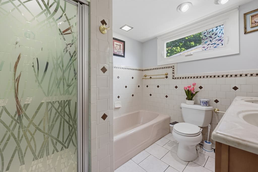 47 Chestnut St, Lynn MA 01902 photo 31