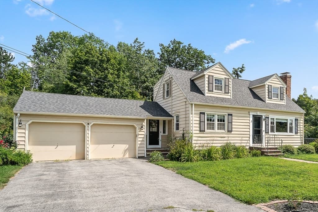 3 Butternut Lane, Methuen MA 01844