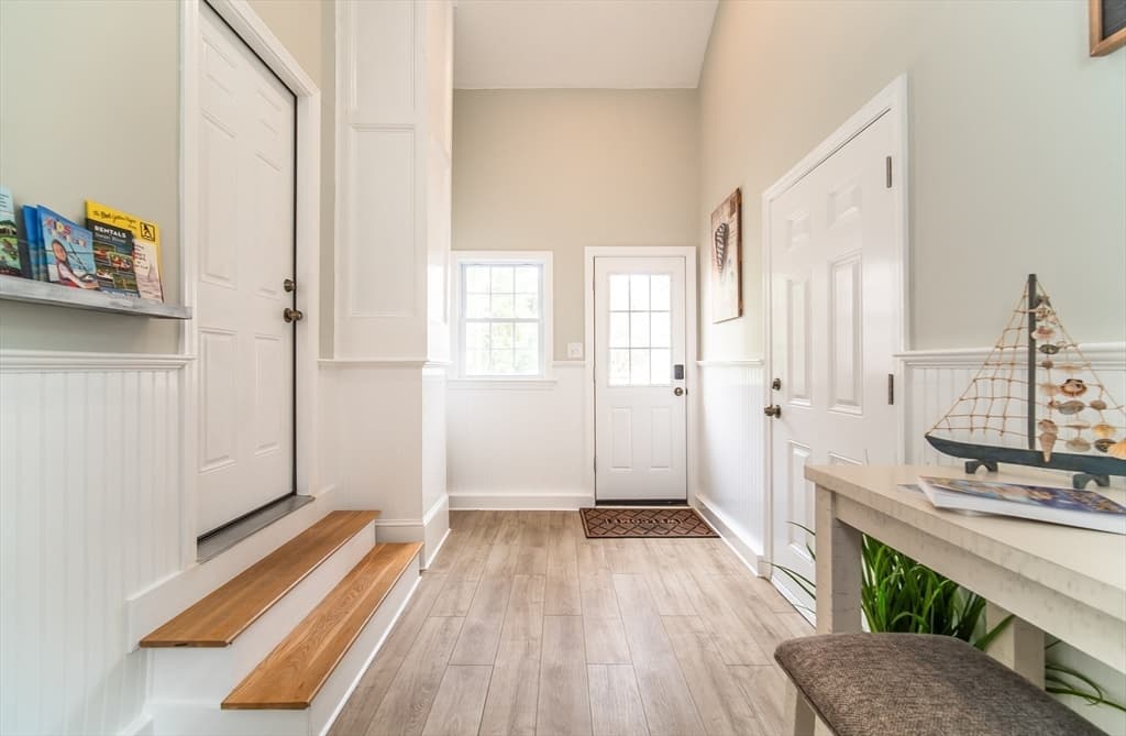 945 Santuit Newtown Rd, Barnstable MA 02648 photo 4