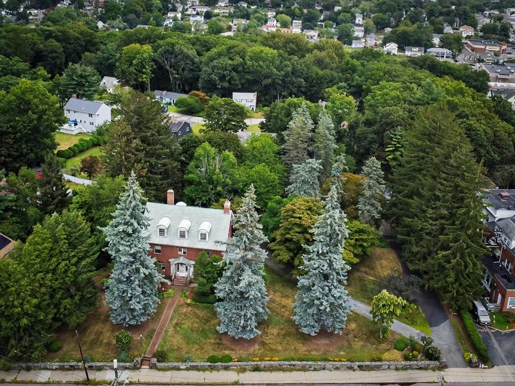 165 Berkeley St, Methuen MA 01844 photo 4