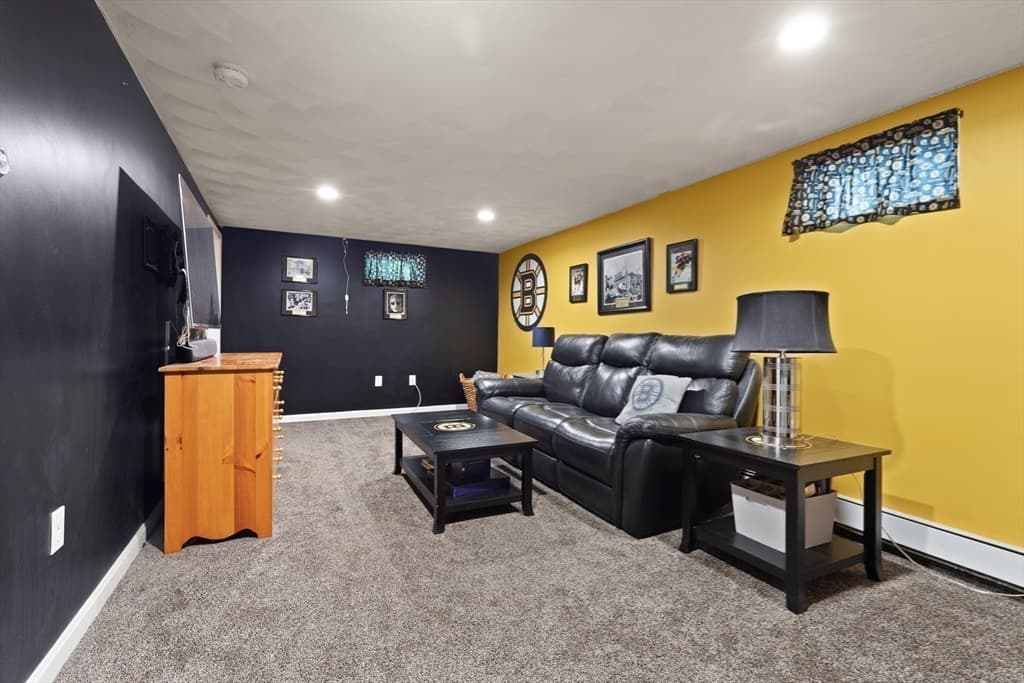 30 Jordan, Chelmsford MA 01863 photo 24