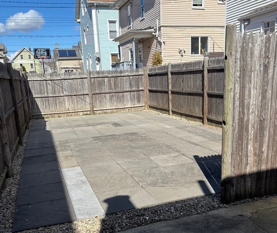 521 Kempton St, New Bedford MA 02740 photo 17