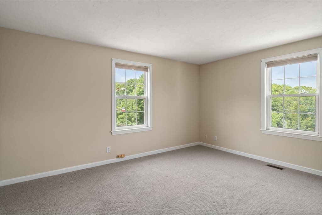 6 Tyler St, Boston MA 02136 photo 17