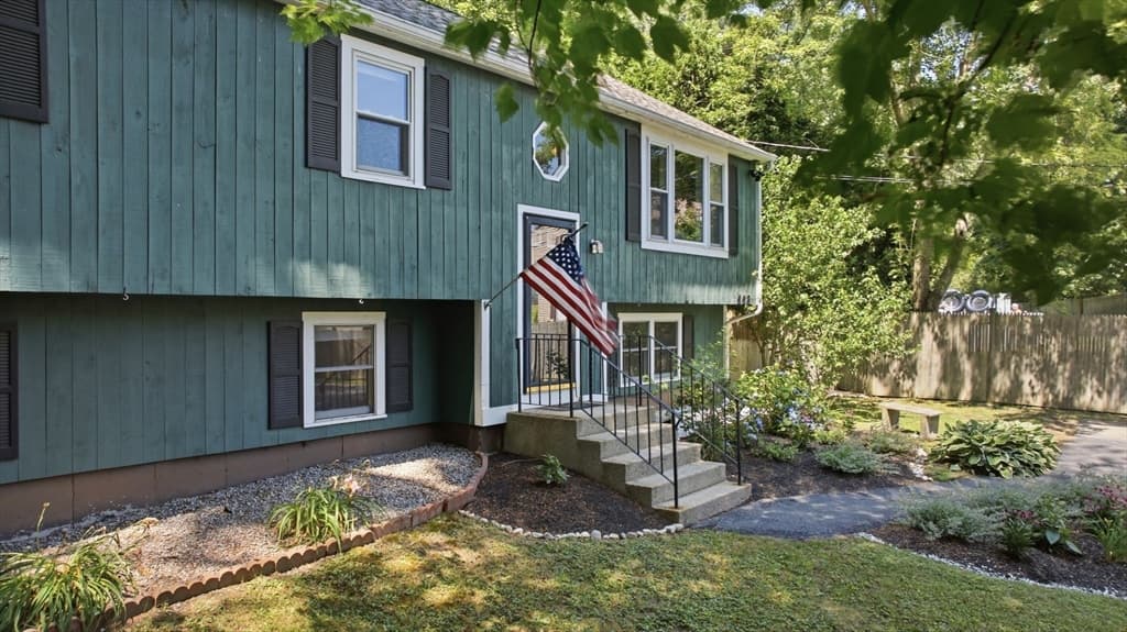 668 Summer St, Rockland MA 02370 photo 37