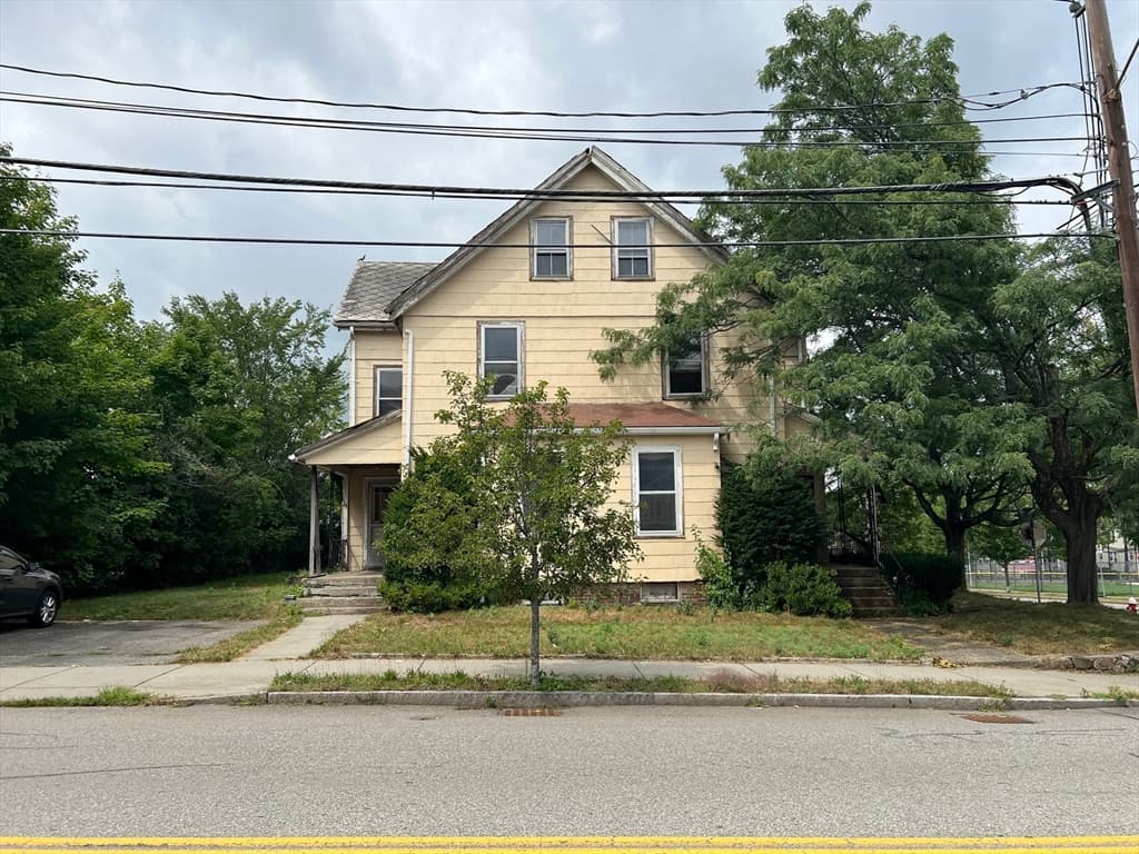 46-48 Bridge St, Watertown MA 02472