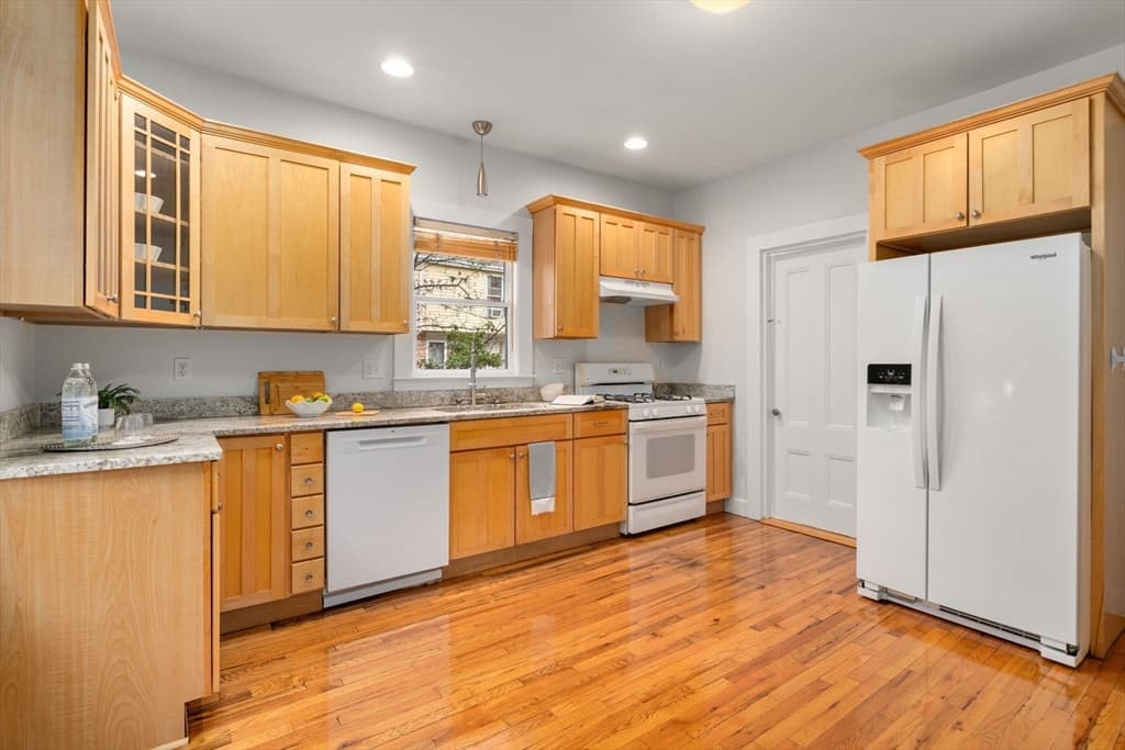 12 Adella Place, Boston MA 02134 photo 4