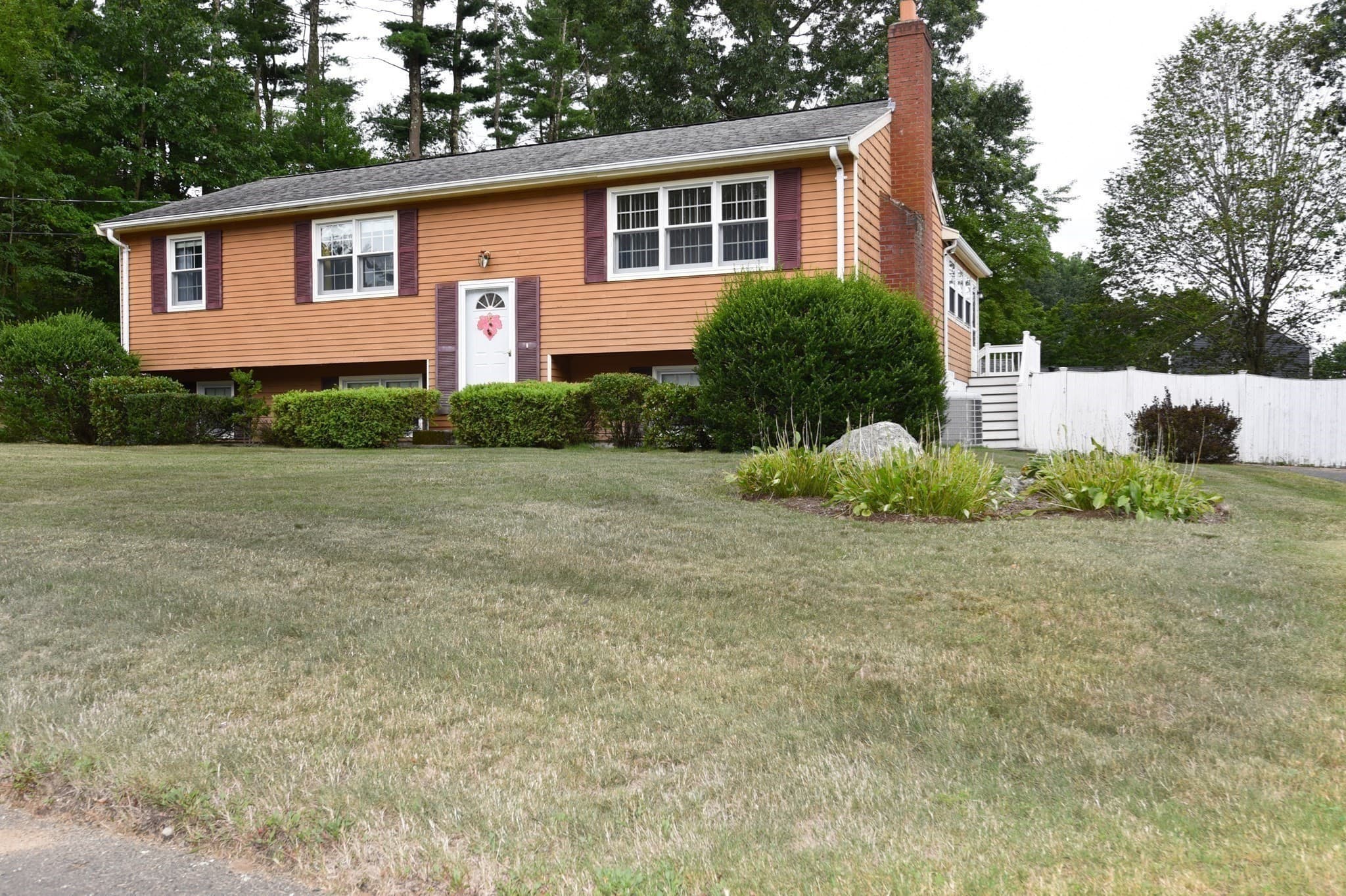 Single Family Residence at 16 Arrow Drive, Whitman MA 02382, Whitman, photo 3 of 37