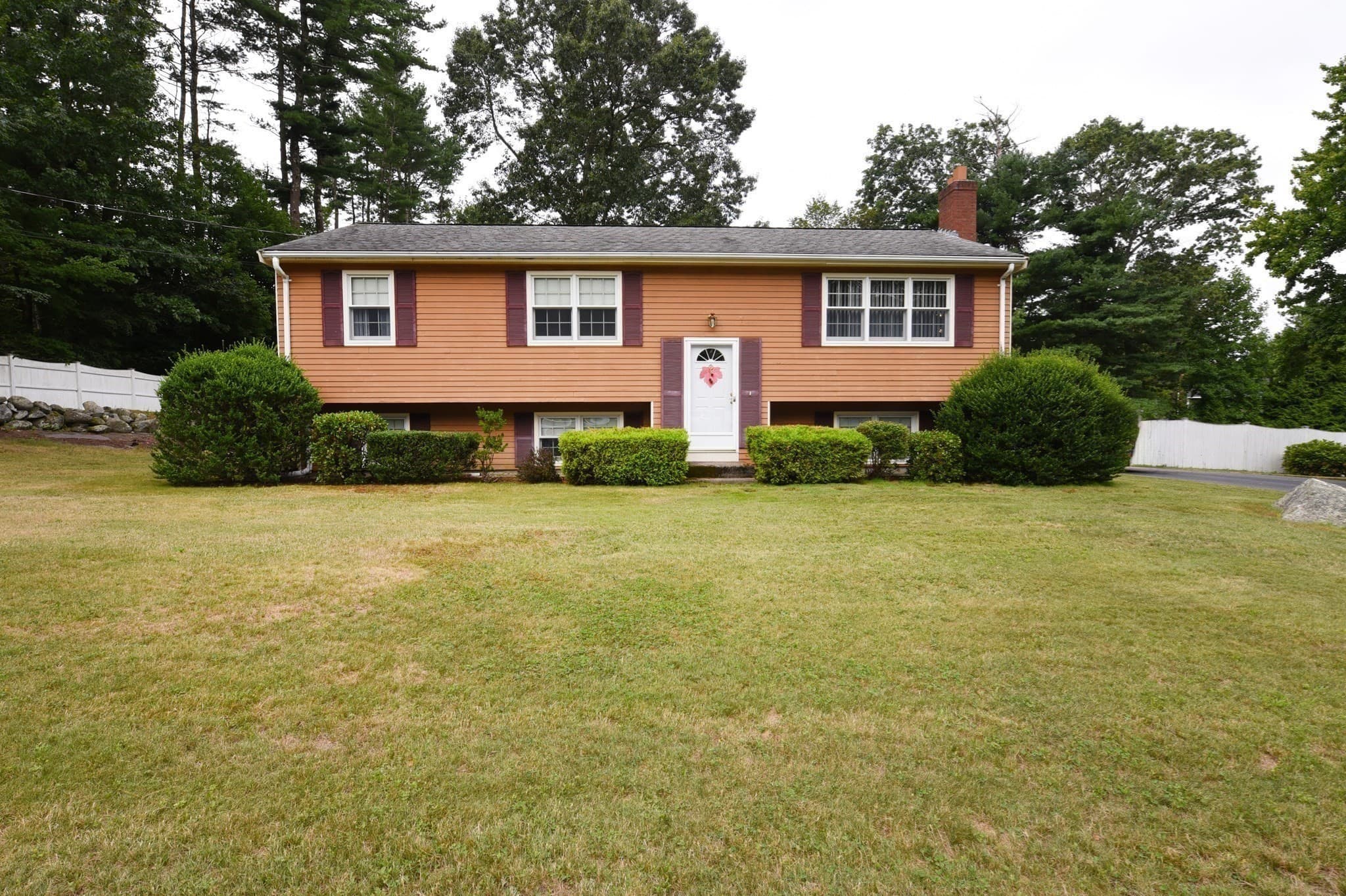 16 Arrow Drive, Whitman MA 02382