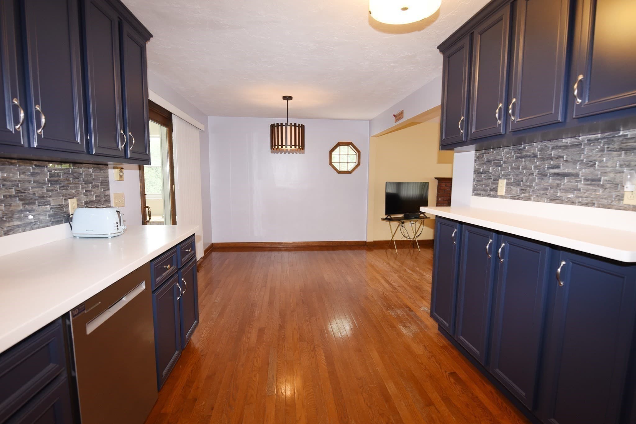 Single Family Residence at 16 Arrow Drive, Whitman MA 02382, Whitman, photo 10 of 37