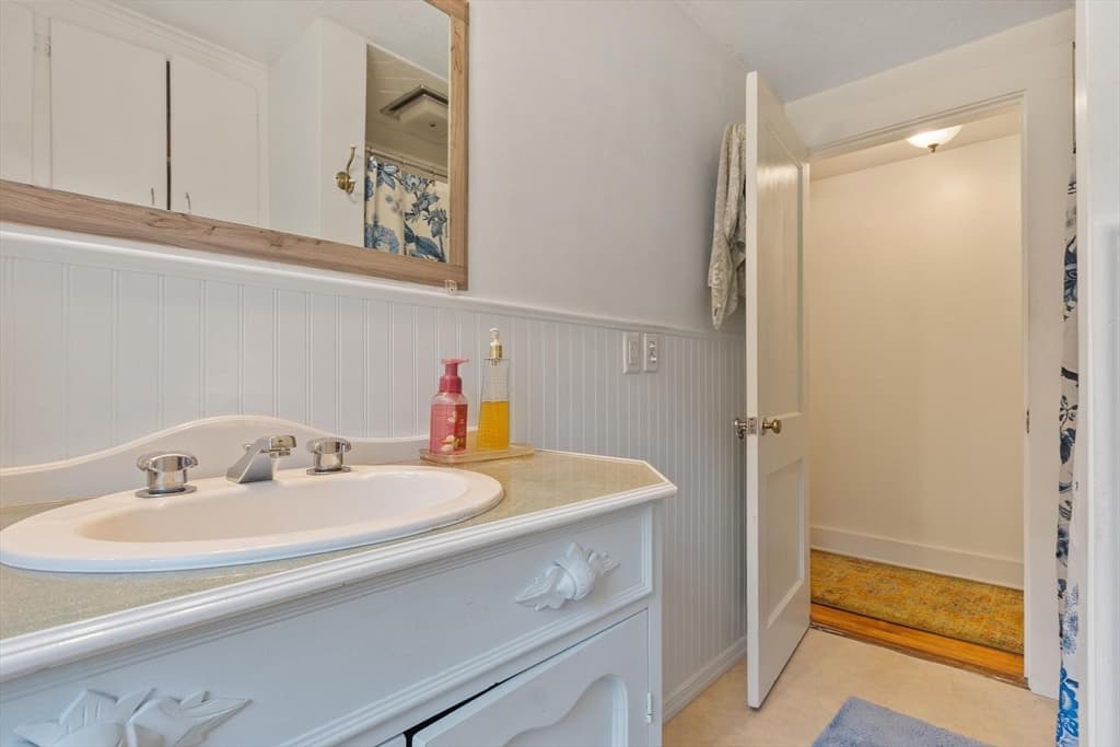 366 Allen Rd, Belchertown MA 01007 photo 16