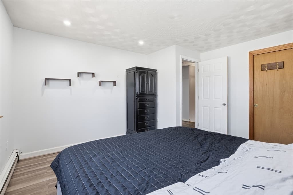 107 Pond St, Rockland MA 02370 photo 27