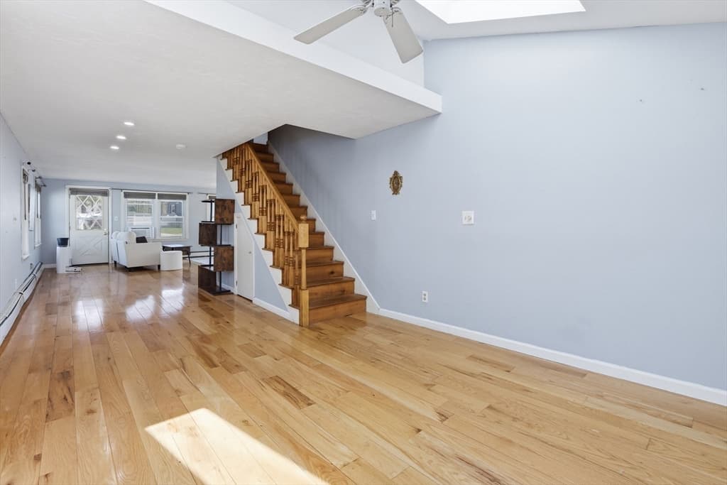 107 Pond St, Rockland MA 02370 photo 8