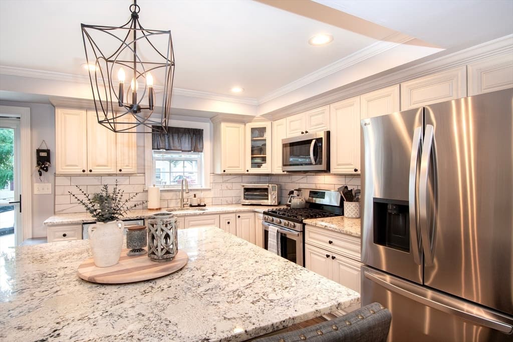 218 Westminster Rd, Weymouth MA 02189 photo 9