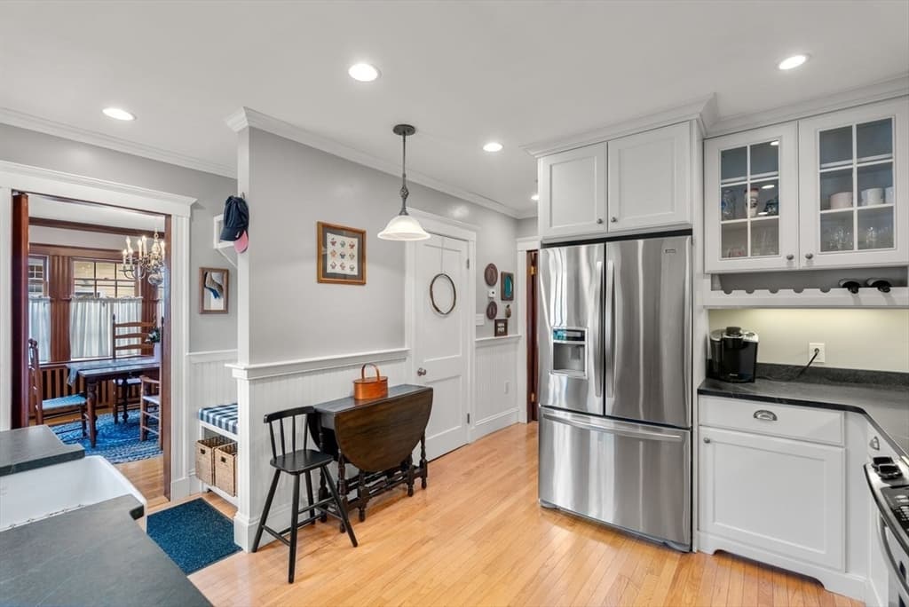 45 Wendell Park, Milton MA 02186 photo 16