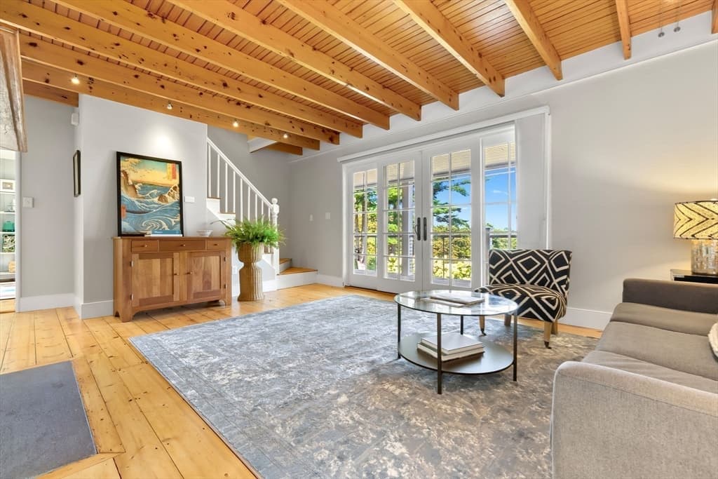 6 Pew Ave, Gloucester MA 01930 photo 13